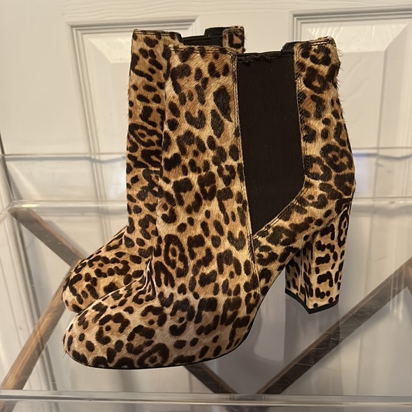 Sam Edelman leopard booties - Picture 2 of 5